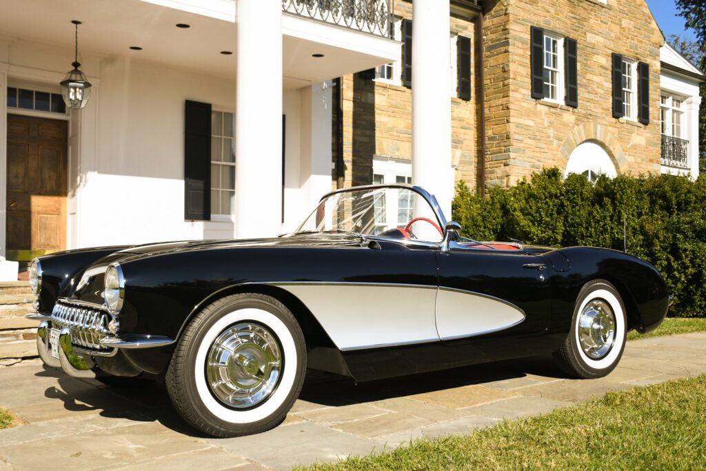 1957 Chevrolet Corvette in front of the Glenview Mansion