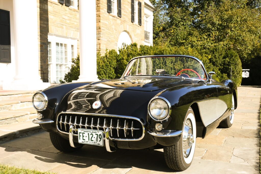 1957 Chevrolet Corvette in front of the Glenview Mansion