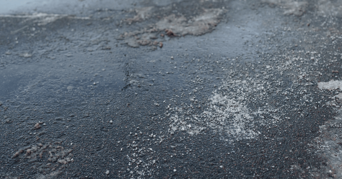 Winter Salt-ernatives: Environment-Friendly Tips for Deicing